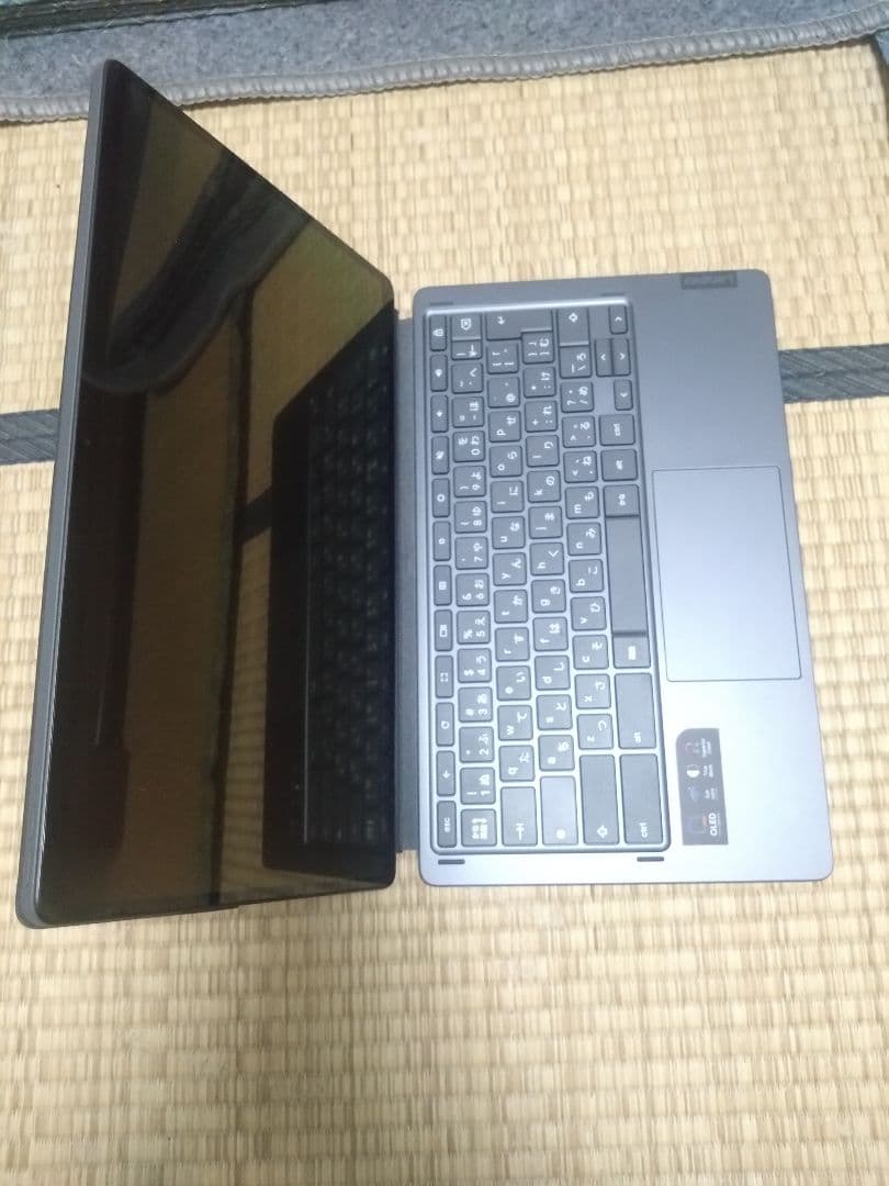 Androidタブレット本体 Lenovo IdeaPad Duet 560 Chromebook