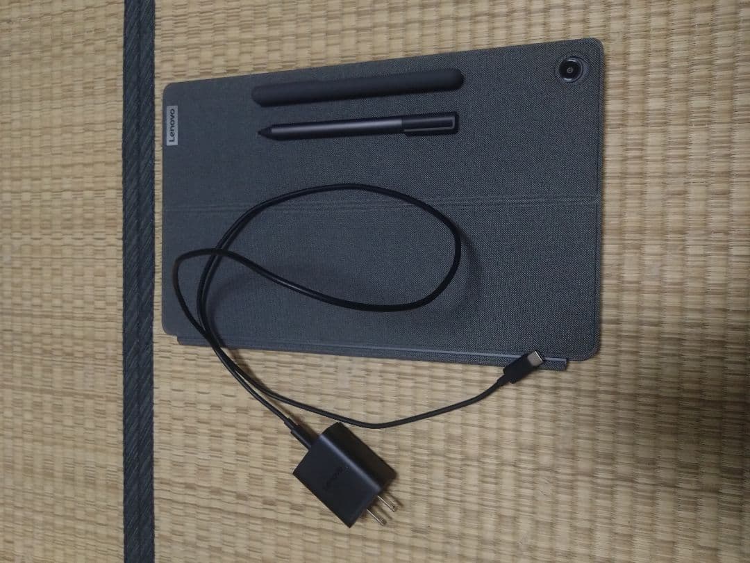 Androidタブレット本体 Lenovo IdeaPad Duet 560 Chromebook