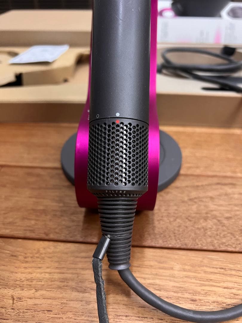 Dyson ヘアドライヤー＆スタンド等セット