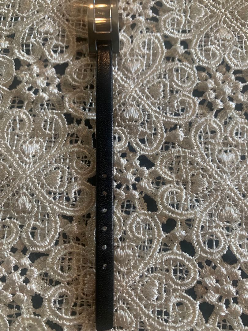 GUCCI ブラックレザーバンド 時計　美品