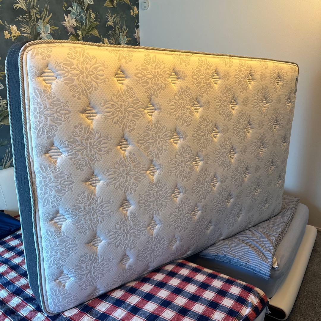 セミダブルマットレス　LT9900PW ミディアムソフト　フランスベッド製