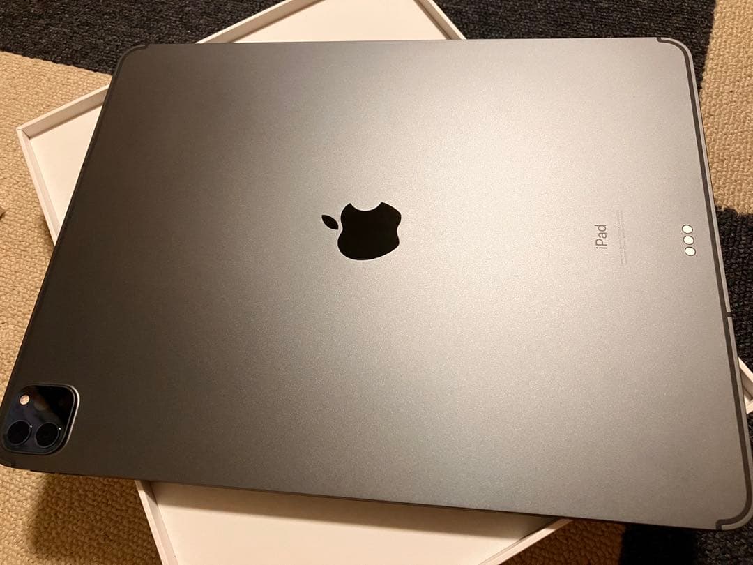 iPad pro 12.9(第4世代) 256GB Cellularモデル