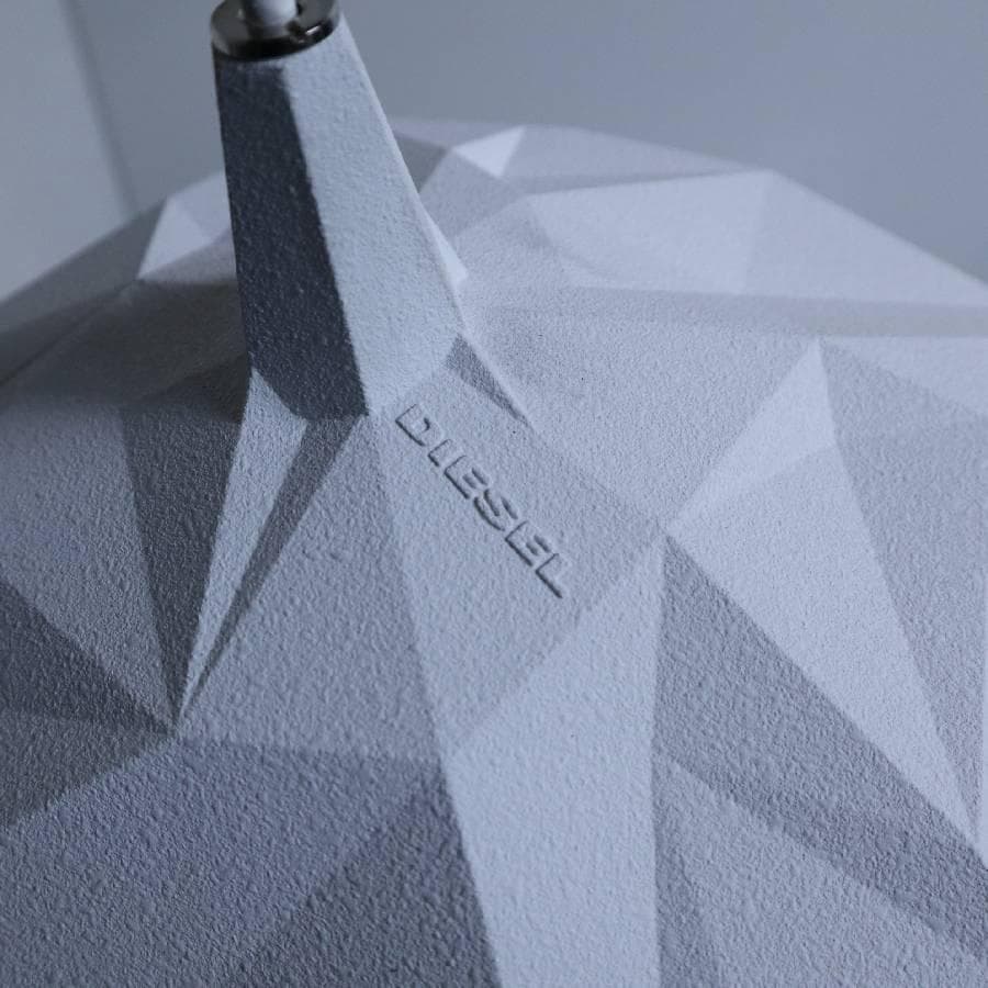 ディーゼル リビング ウィズ フォスカリーニ ロック サスペンション ライト 白