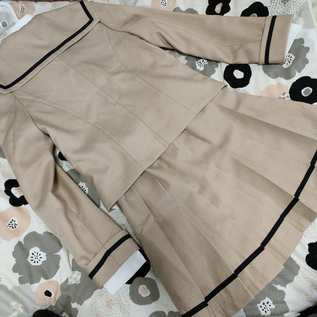 ラブトキシック　卒服　小学校　卒業式　ベージュ　女の子　フルセット　150