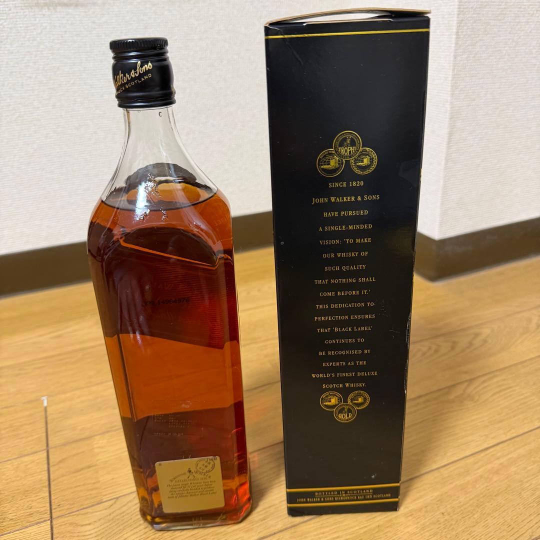 ジョニーウォーカー ブラックラベル 12年 750ml 未開栓
