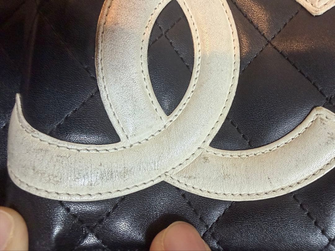 CHANEL ブラック キルティング 長財布　カンボンライン