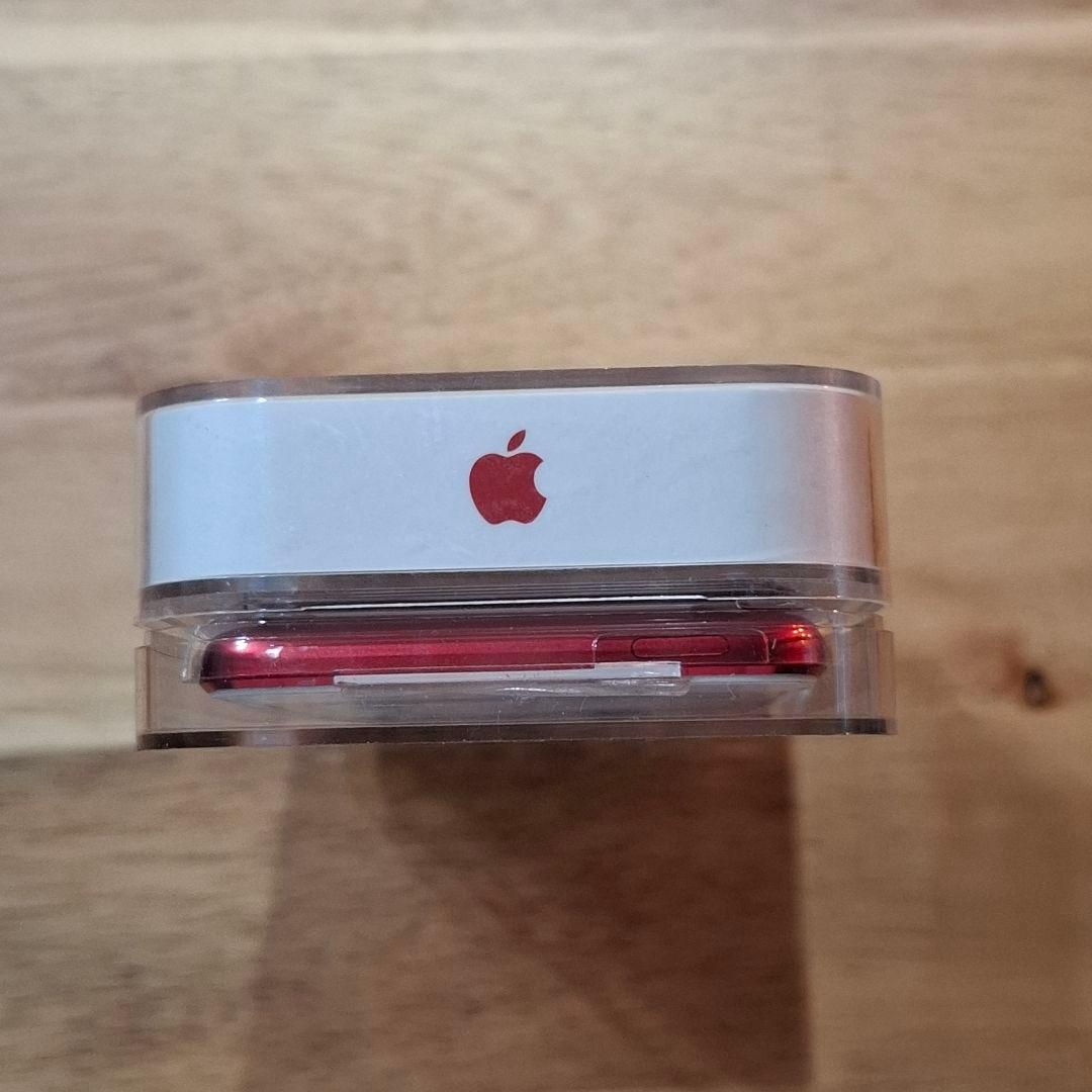 iPod touch 第6世代 32GB レッド MKJ22J/A 未使用品