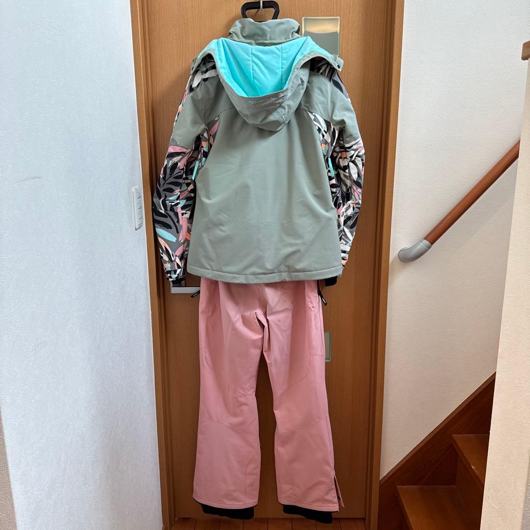O'NEILL スノーボードウェア ジャケット パンツ セット L