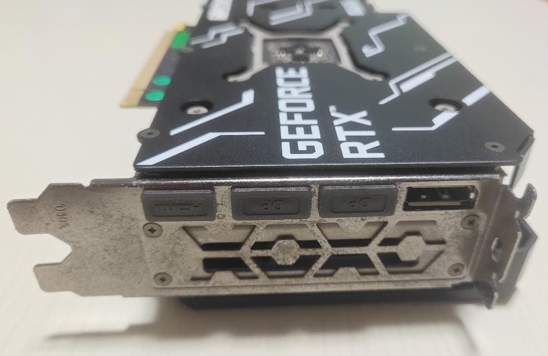 玄人志向 GALAKURO GeForce RTX 3070 8GB