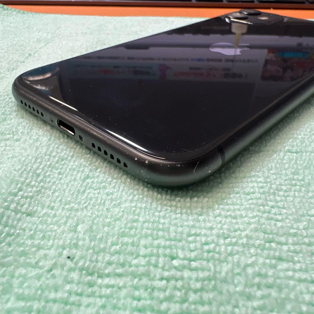iPhone 11 128GB ブラック　SIMフリー