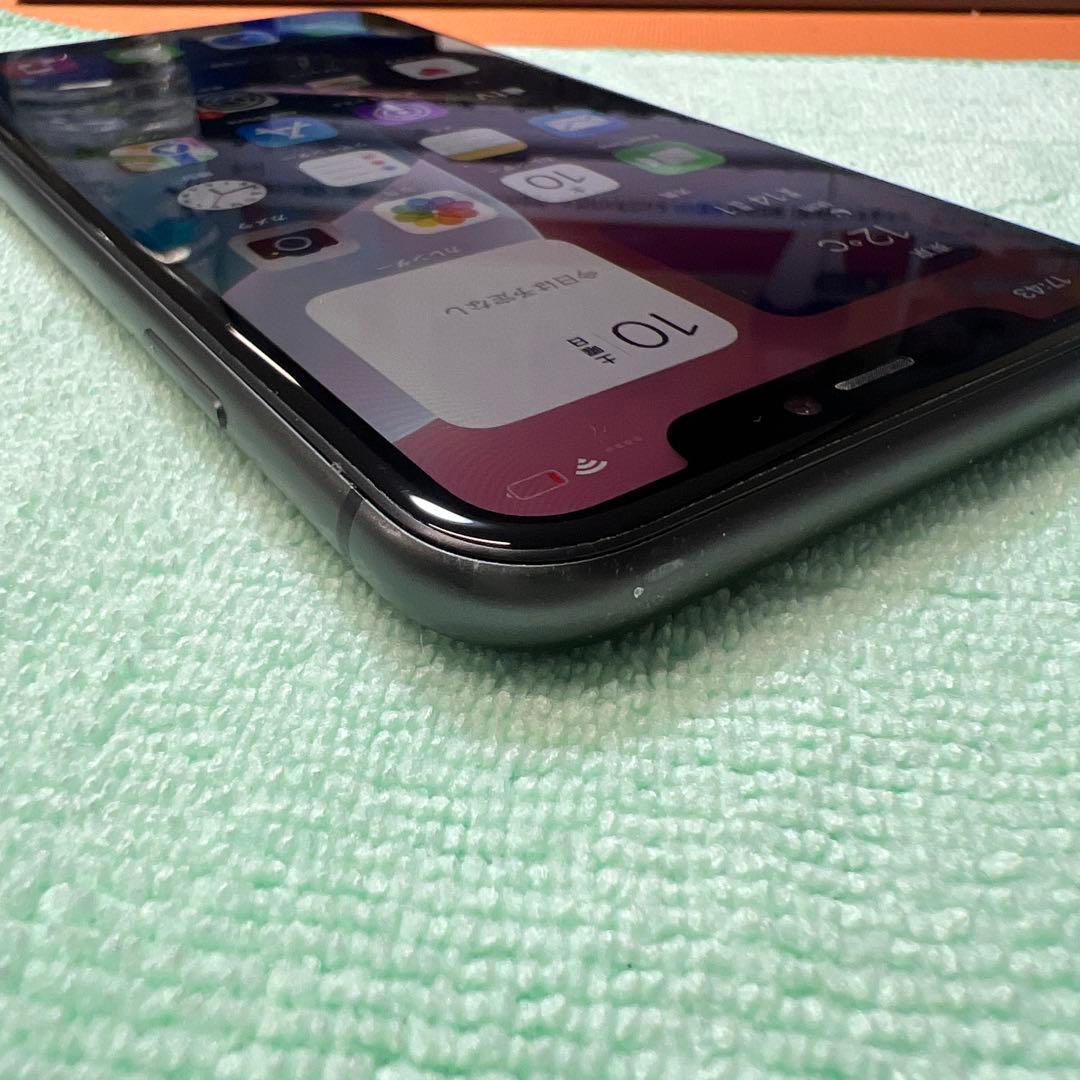 iPhone 11 128GB ブラック　SIMフリー