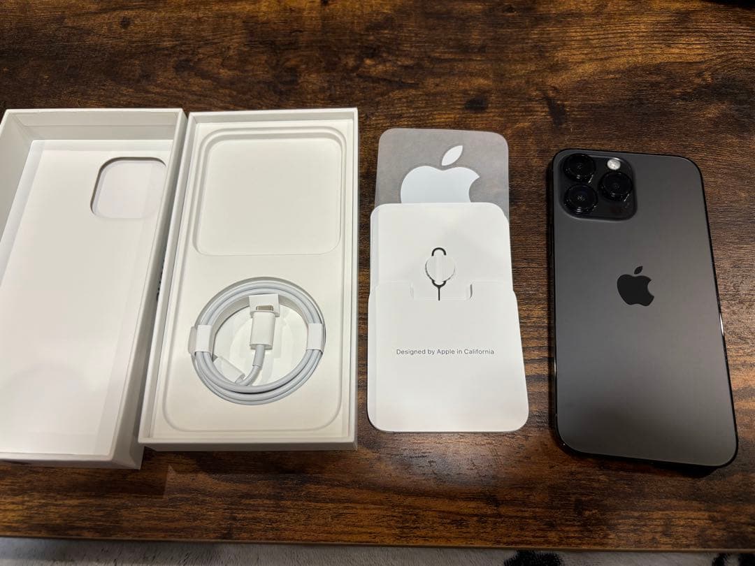 Apple iPhone 14 Pro maxスペースブラック