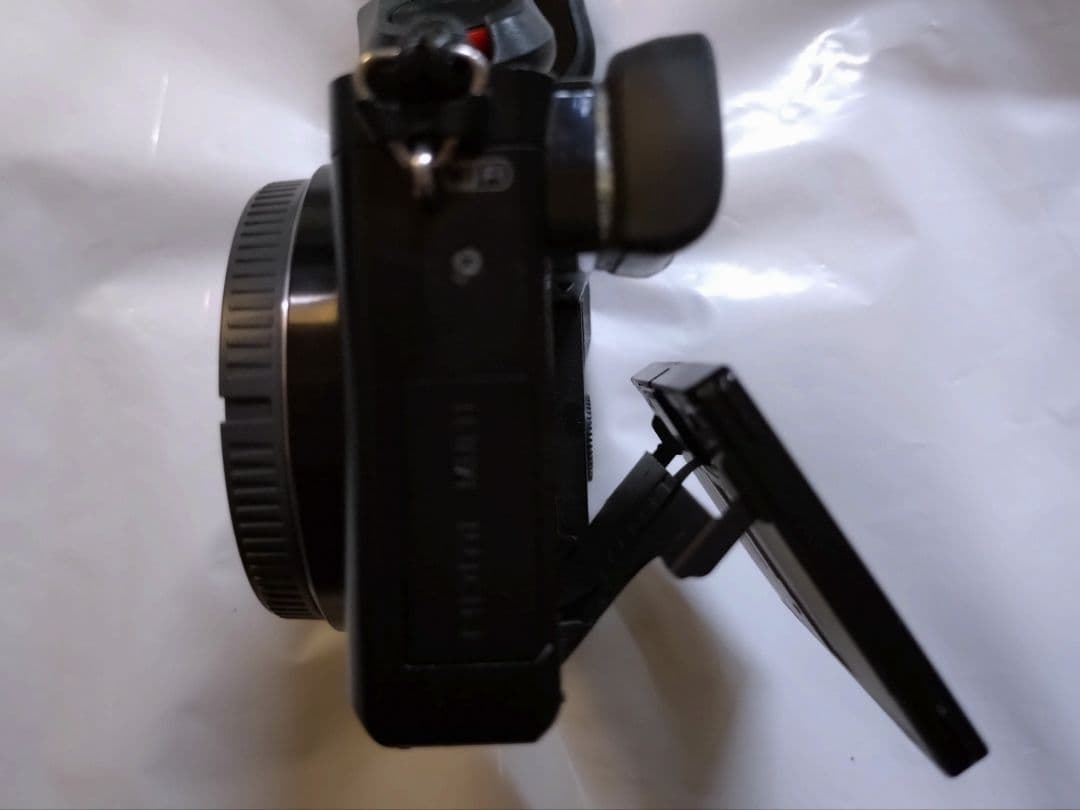 10/13まで限定値下げ！／SONY α6000／ レンズ2本付／豊富な付属品