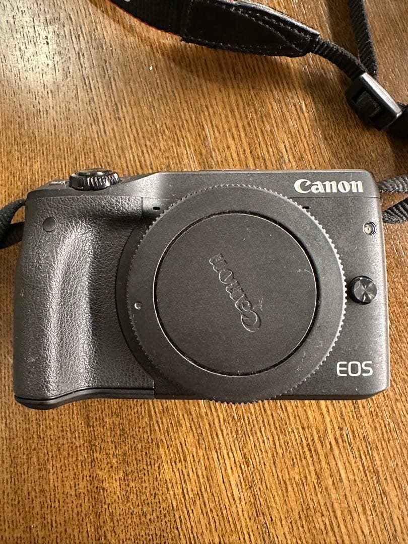 Canon EOS M3 ミラーレス一眼カメラ ズームレンズ2本セット