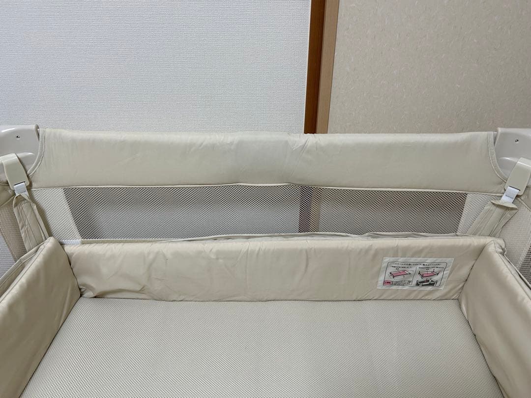 アップリカ　ココネルCOCONELベビーベッド ミルク