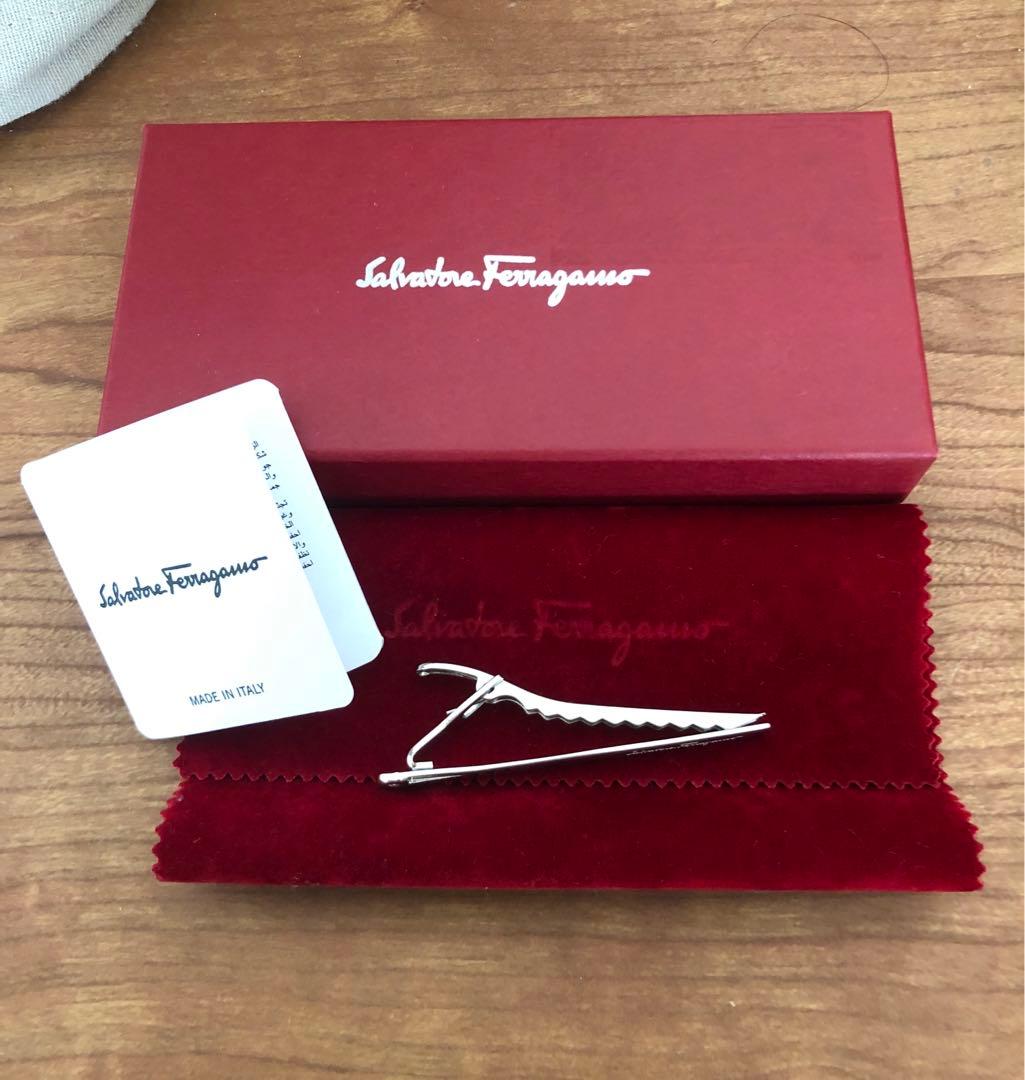 Salvatore Ferragamo シルバー ネクタイピン