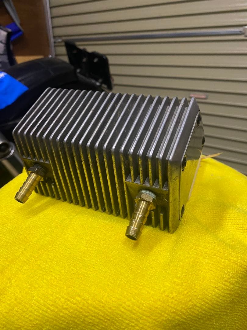 ハーレー　ヴィンテージ　ドラックスペシャリティーズ製　オイルクーラー