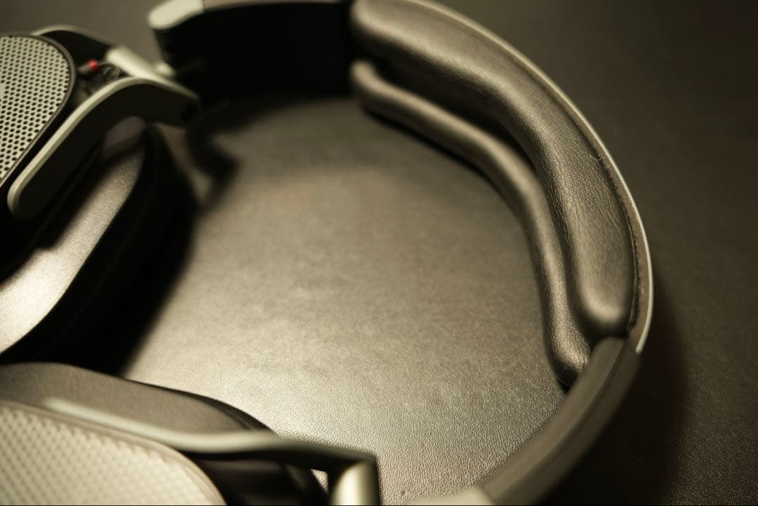 Hi-X65 + HXHCヘッドホンケース Austrian Audio