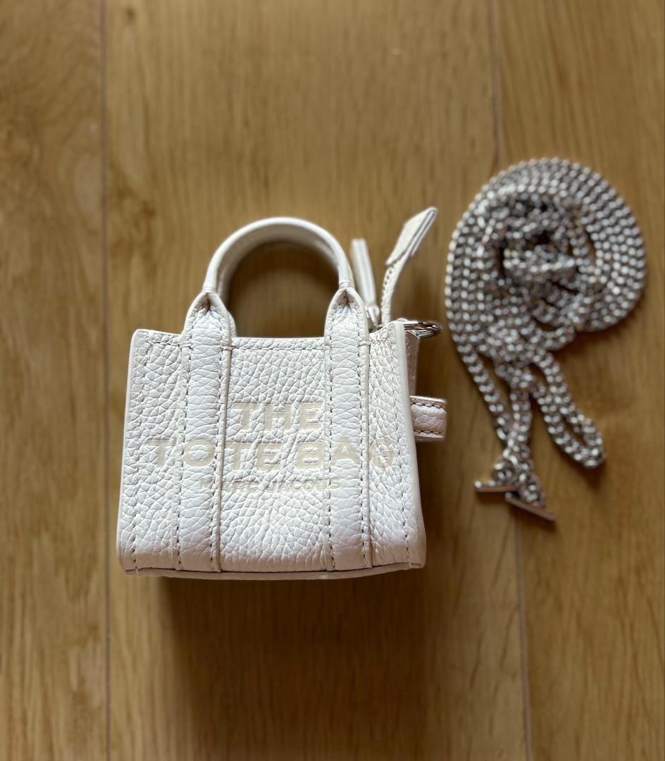 MARC JACOBS ザ レザー アイテムズ ナノ トート クロスボディ