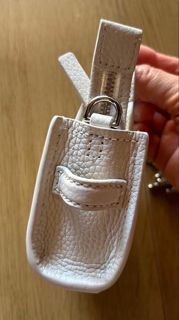 MARC JACOBS ザ レザー アイテムズ ナノ トート クロスボディ