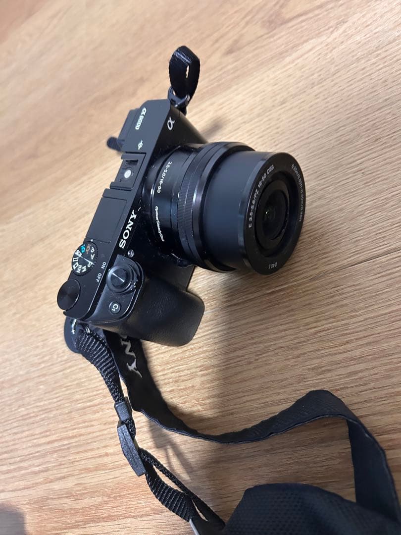 SONY α6000 ミラーレス一眼 E 18-50mm