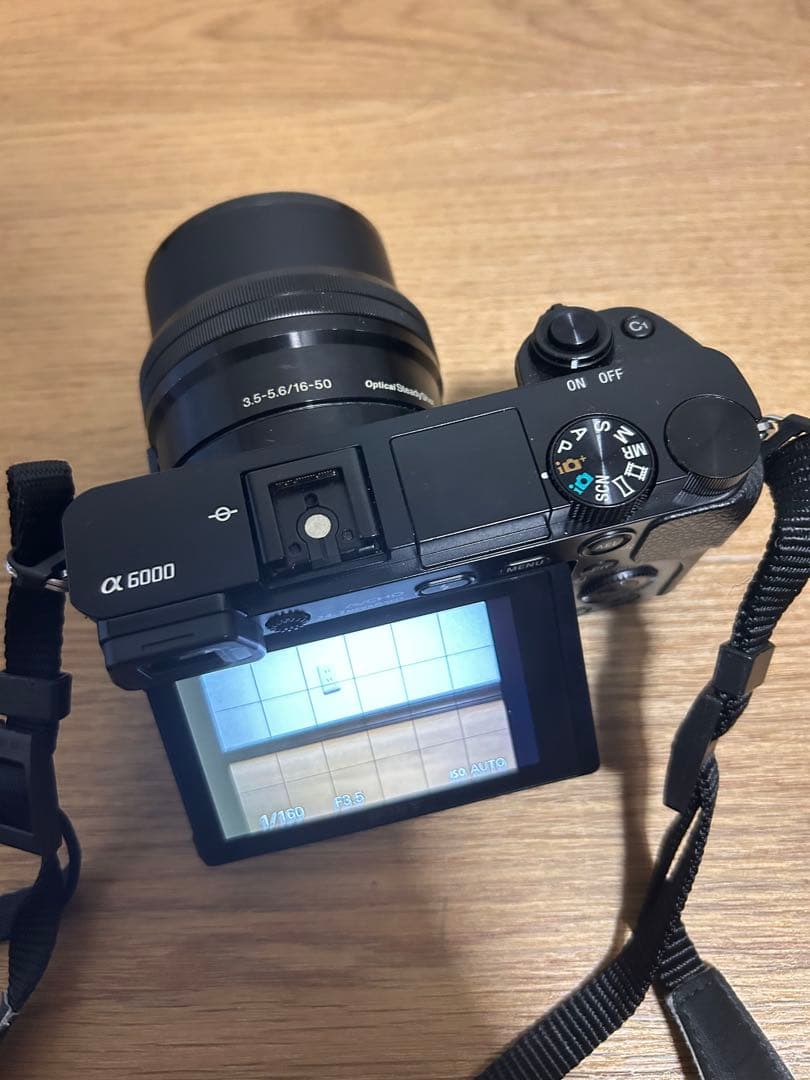 SONY α6000 ミラーレス一眼 E 18-50mm