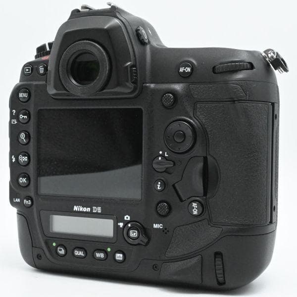 Nikon デジタル一眼レフカメラ D5 (CF-Type) #968