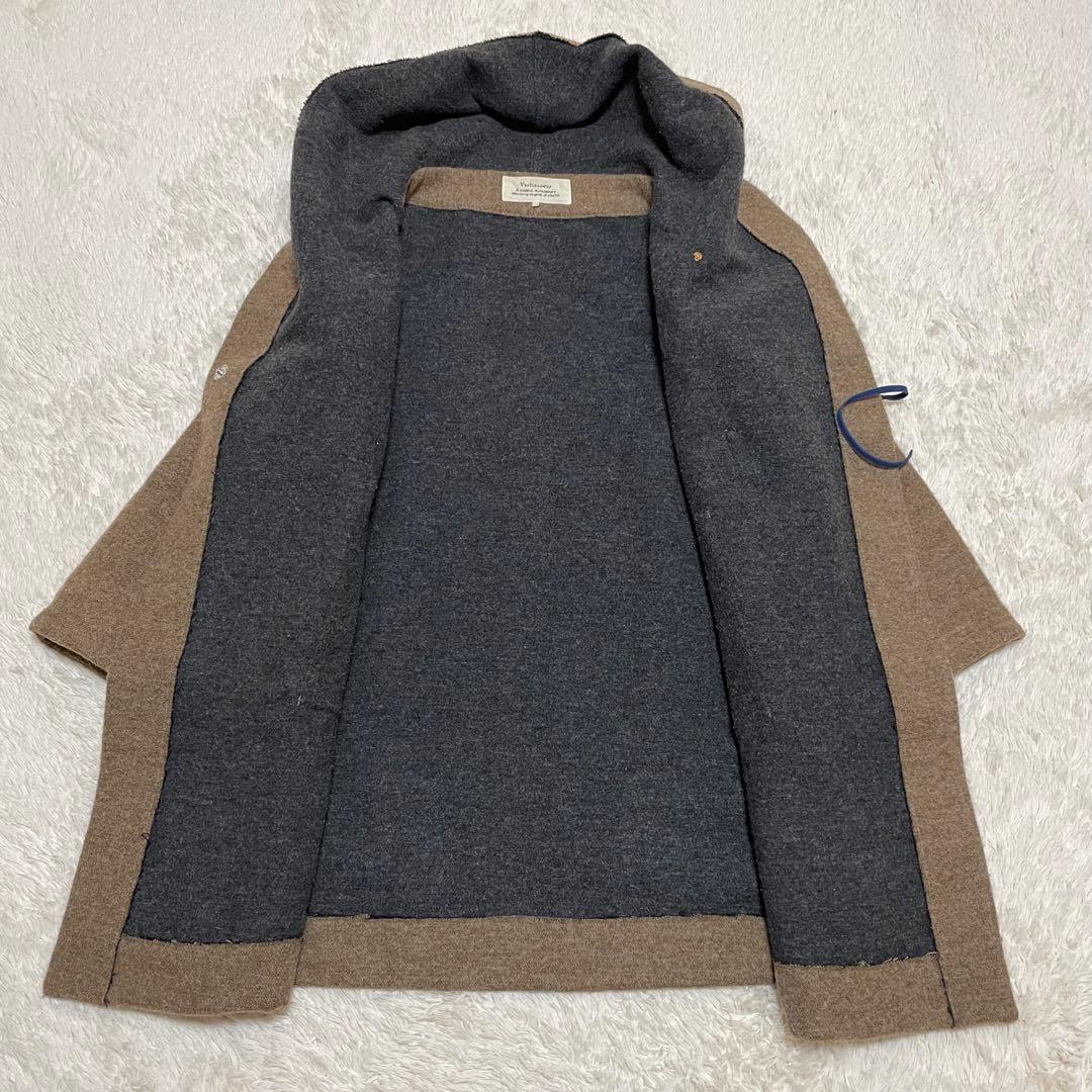 ヴェリテクール veritecoeur コンプレッションフードコート　ブラウン