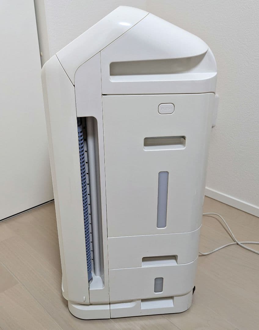 ダイキン 除加湿空気清浄機 MCZ70U-W