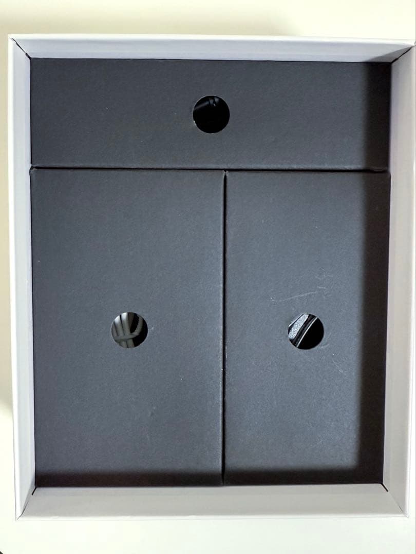 スマホ型プロジェクター　KABENI　カベーニ UENO-mono