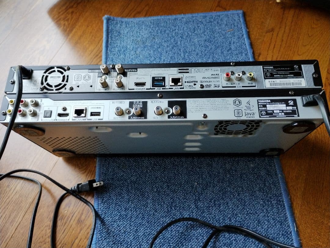 REGZA ブルーレイレコーダーDBR-T1007＋DBR-Z250