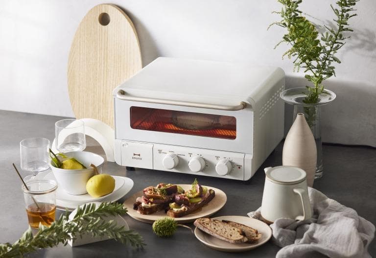 未開封 BRUNO　スチーム＆ベイクトースター　BRUNO BOE067-WH