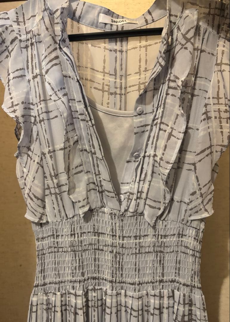 snidel Sustainableフリルワンピース ライトブルー s