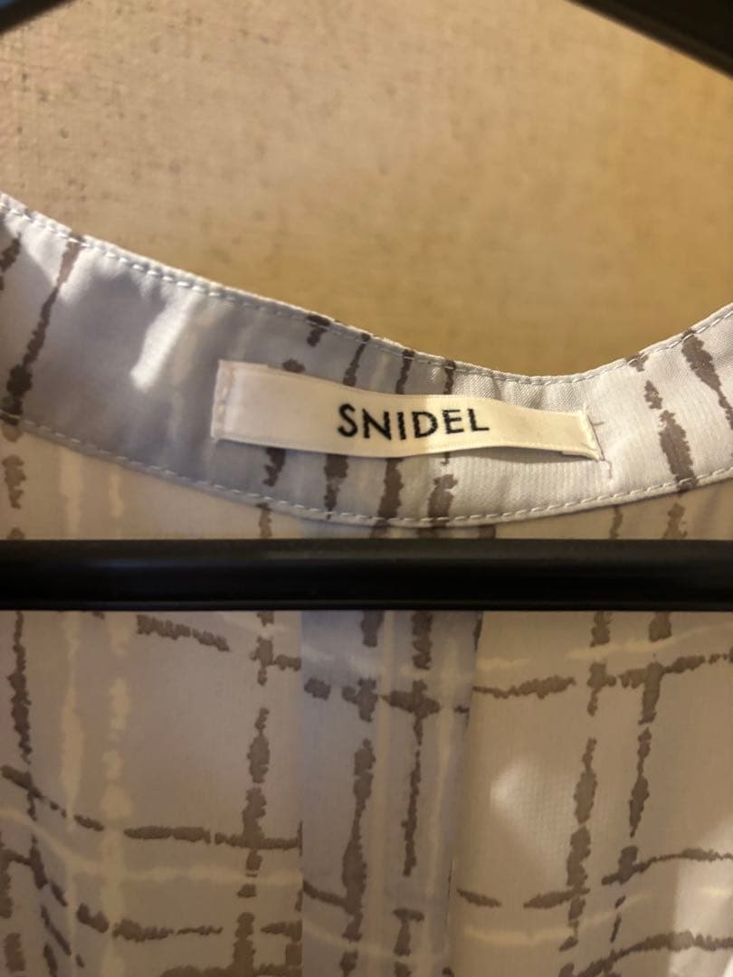snidel Sustainableフリルワンピース ライトブルー s