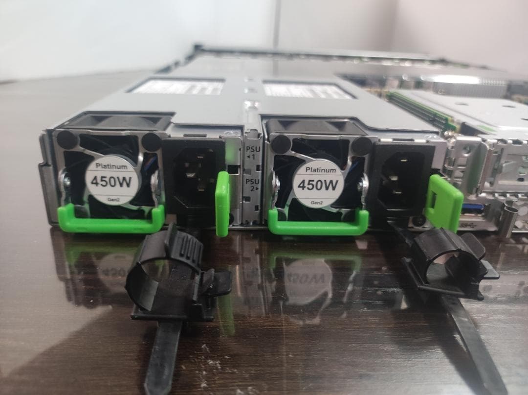 富士通 PRIMERGY RX2530 M4