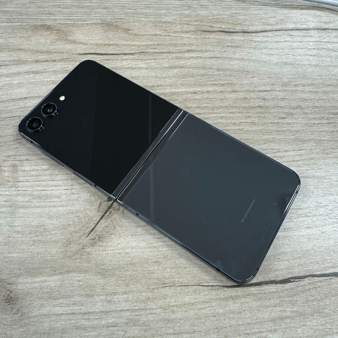Android Galaxy Flip 5 256gb SIMフリー
