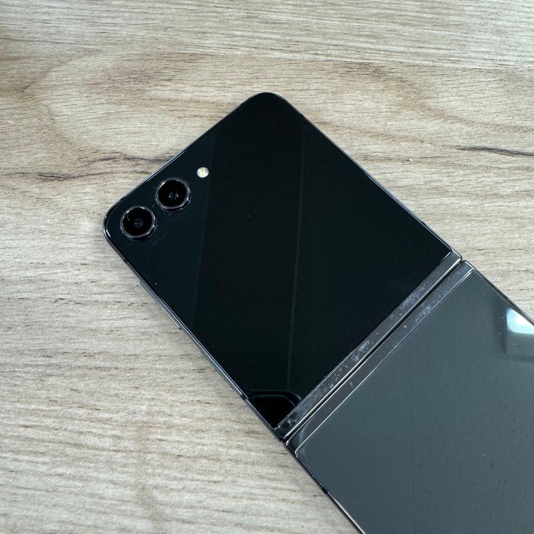Android Galaxy Flip 5 256gb SIMフリー