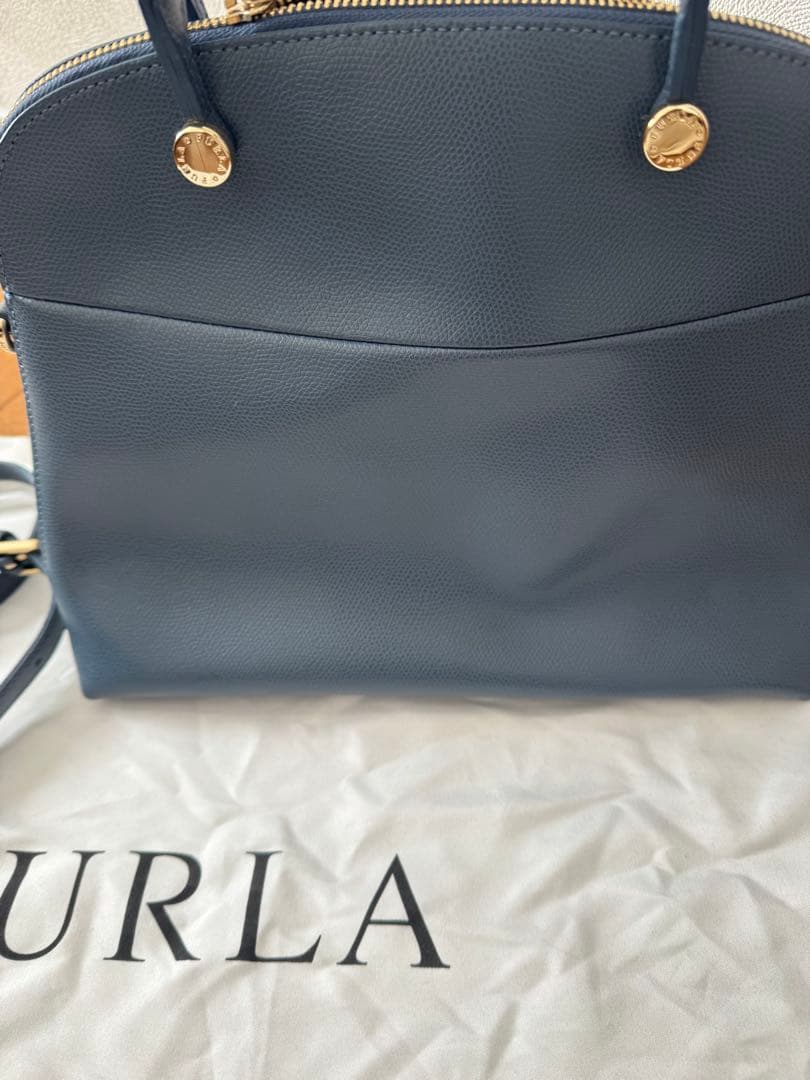 値下げ　FURLA パイパー　ハンドバッグ　Grigio Blu セレモニー用