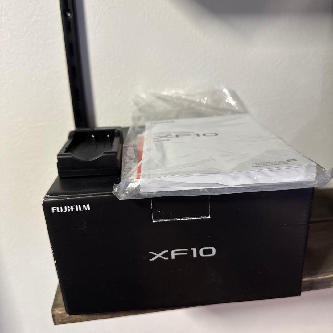 Fujifilm XF10 コンパクトデジタルカメラ 箱あり