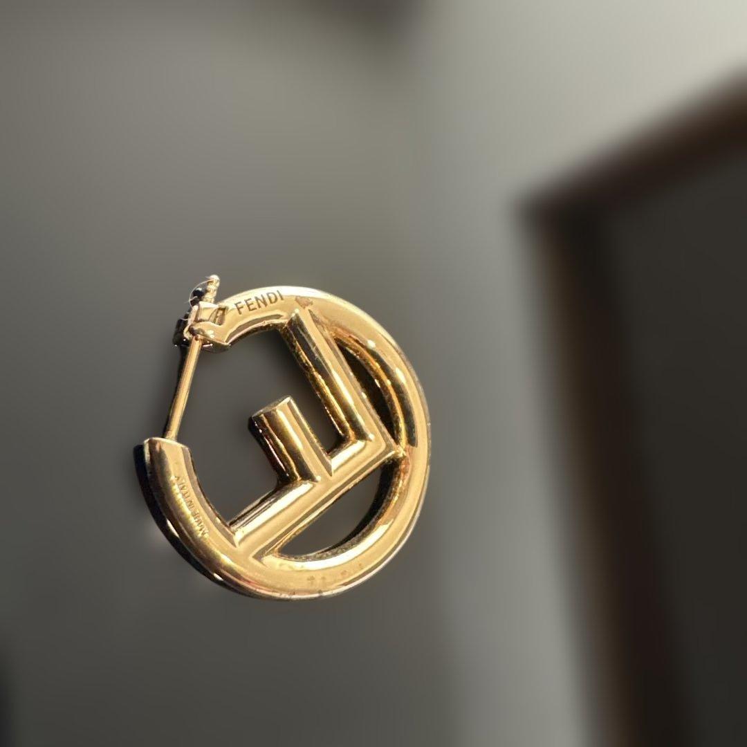 FENDI earring フェンディピアス エフイズ 片耳のみ ゴールド系