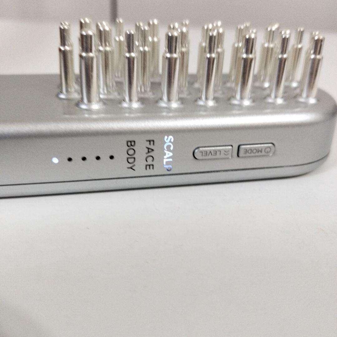 数回使用のみ⭐️サロニア SALONIA EMSリフトブラシ 美顔器 電気ブラシ