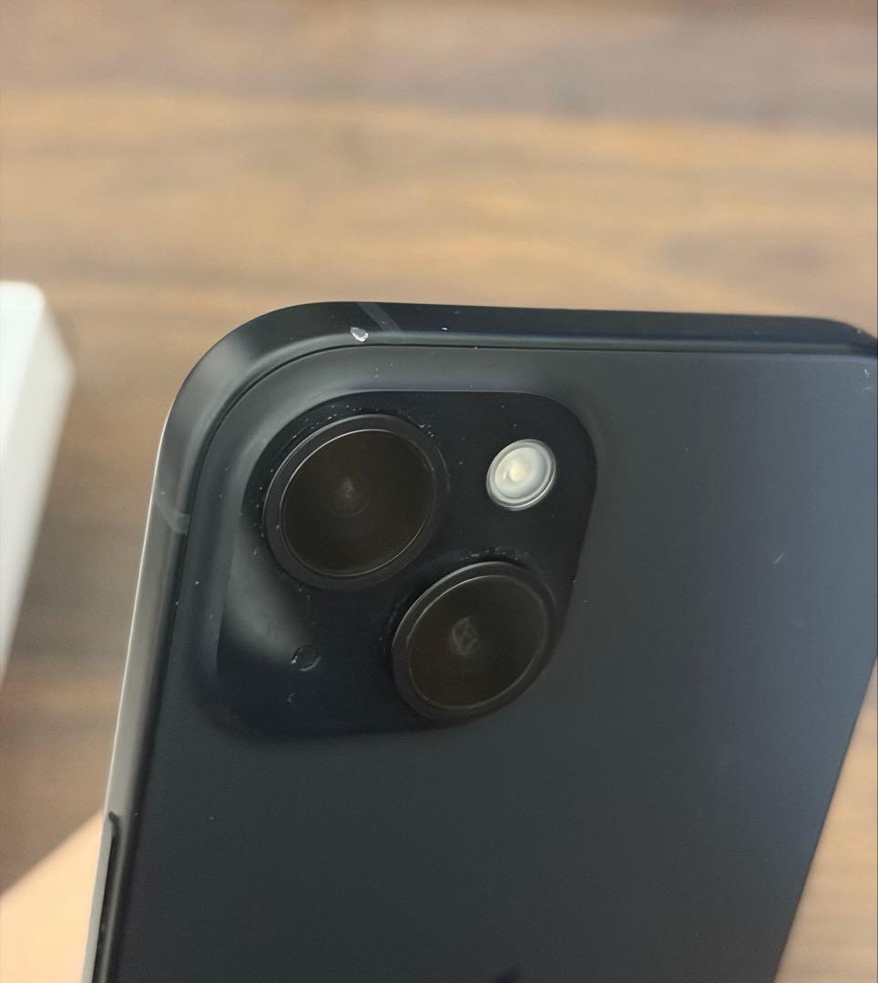 【付属品完備】iPhone15 128GB バッテリー93% 画面割れあり