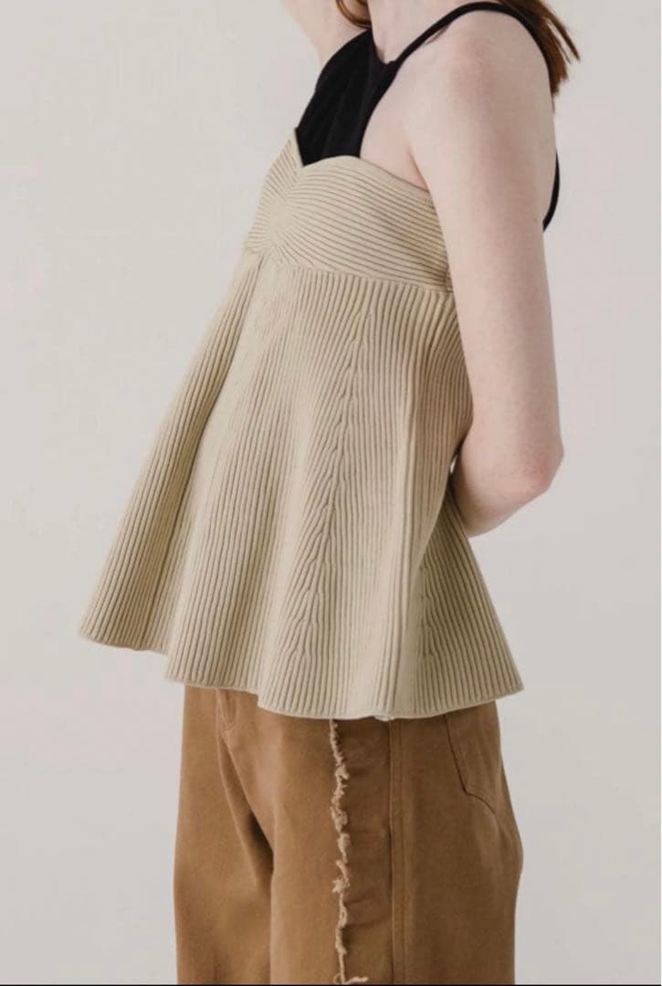 eaphi　RIB KNIT BUSTIER beige