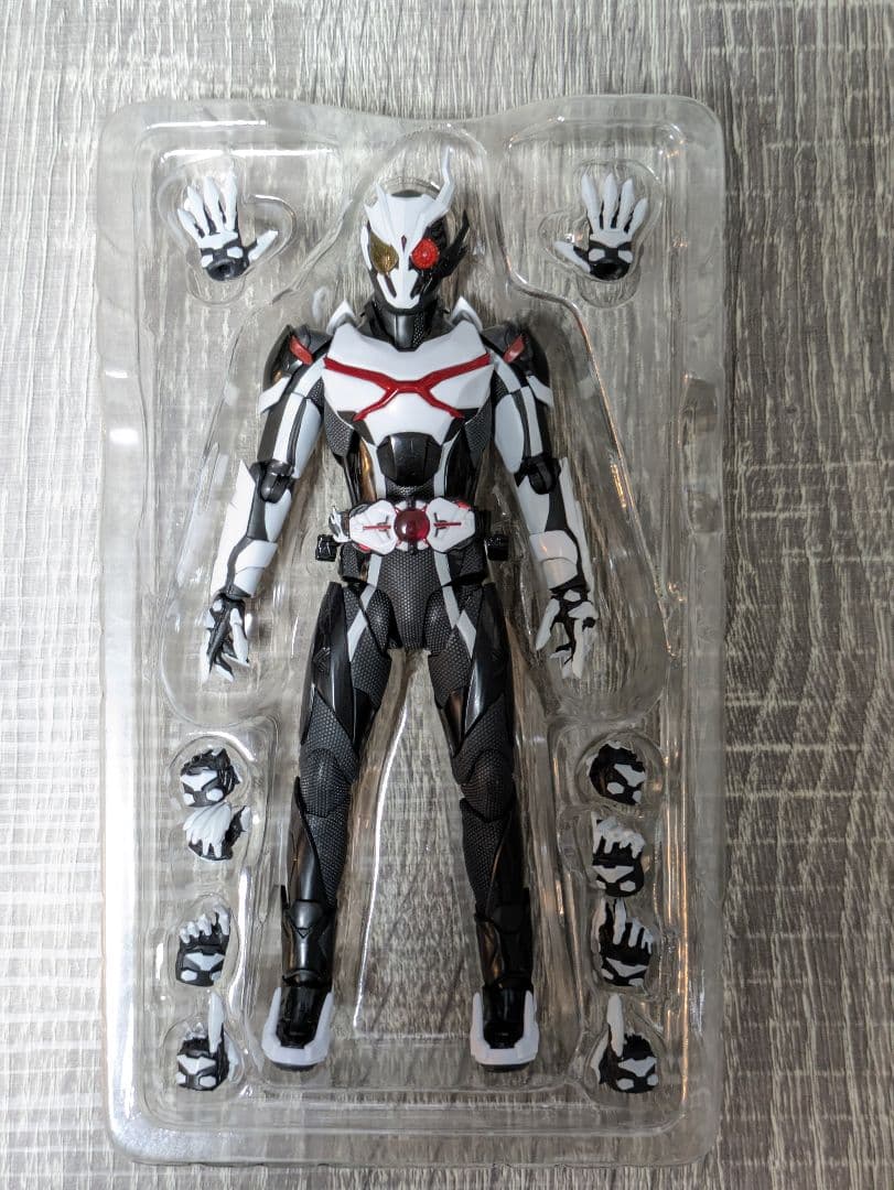 S.H.Figuarts 仮面ライダーアークワン