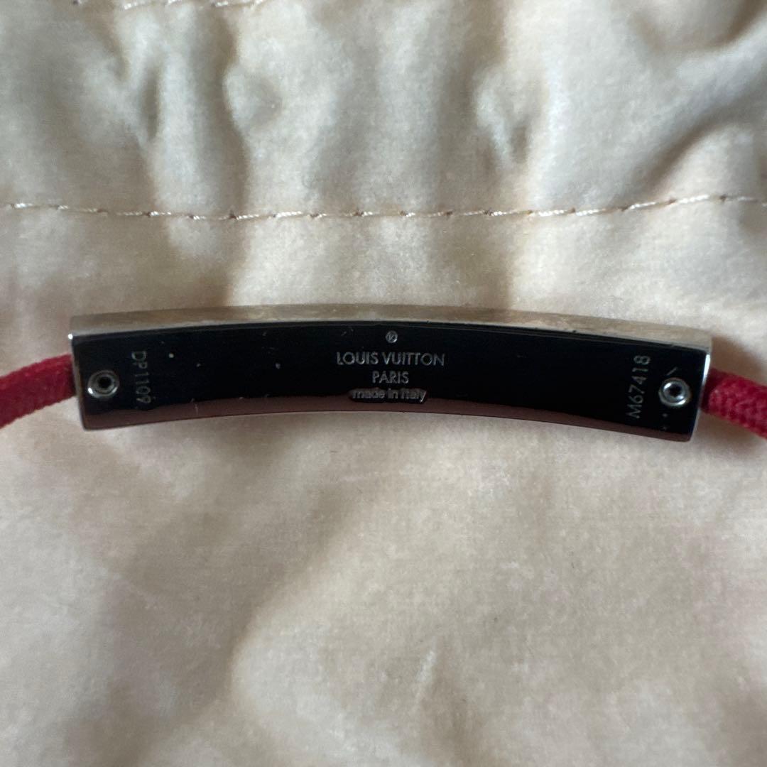 LOUIS VUITTON レッド バングル