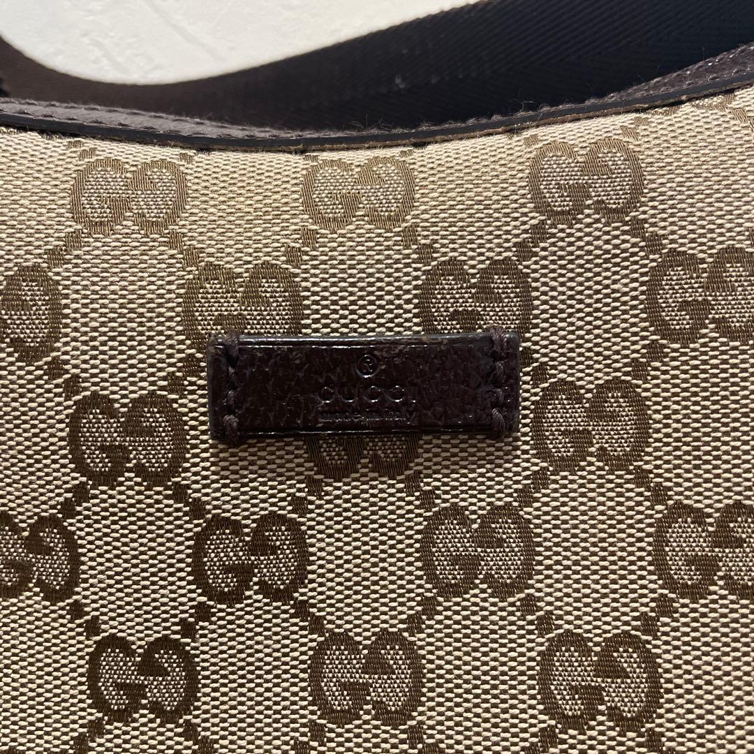 GUCCI グッチ GGキャンバス ショルダーバッグ 122790 三日月
