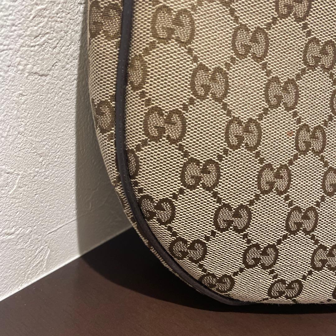 GUCCI グッチ GGキャンバス ショルダーバッグ 122790 三日月