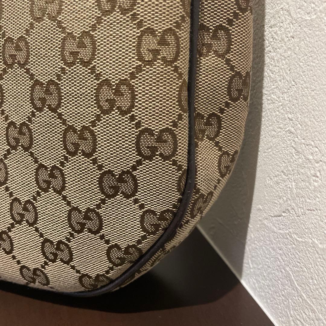GUCCI グッチ GGキャンバス ショルダーバッグ 122790 三日月
