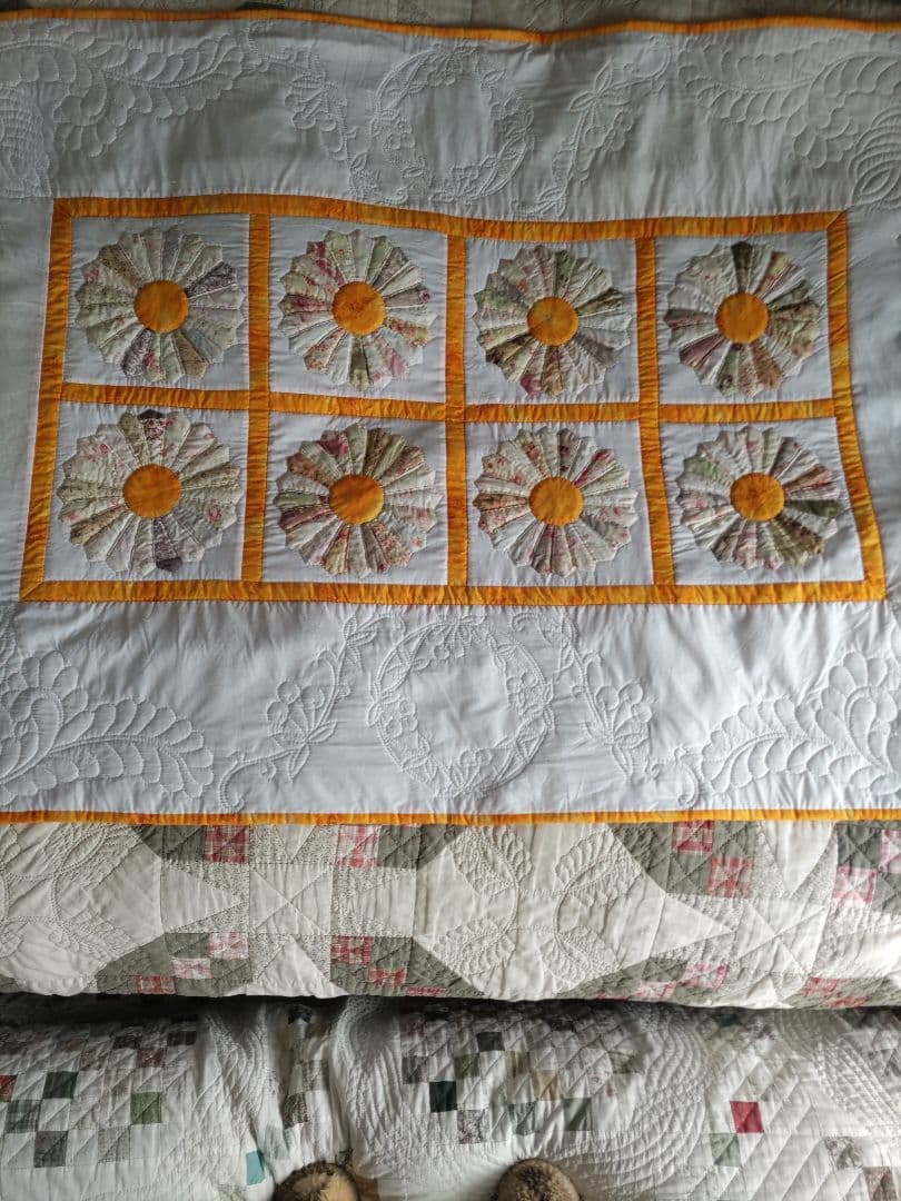 専用です。他の方の購入は、おやめください。パッチワークキルトタペストリー