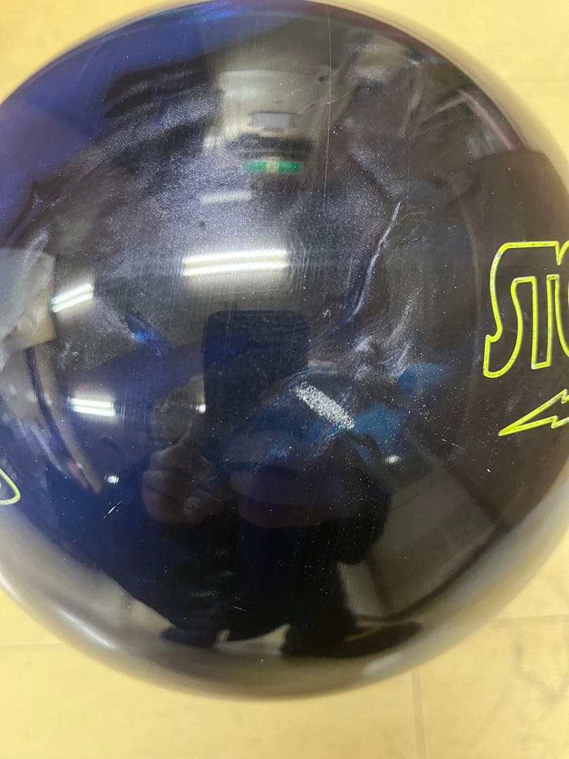 ボウリングボール　アストロフィジックス2 15.2